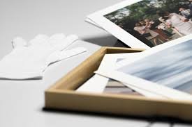 Tirages photo de mariage sur papier satiné présentés dans un coffret, souvenirs imprimés de haute qualité